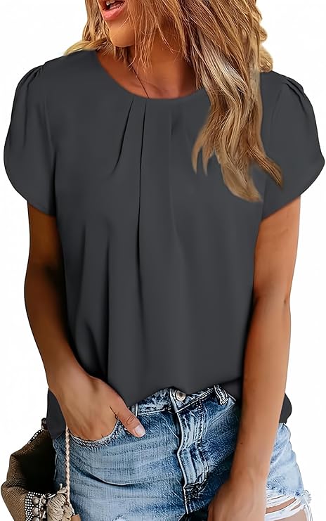 Women's Casual Round Neck Basic Pleated